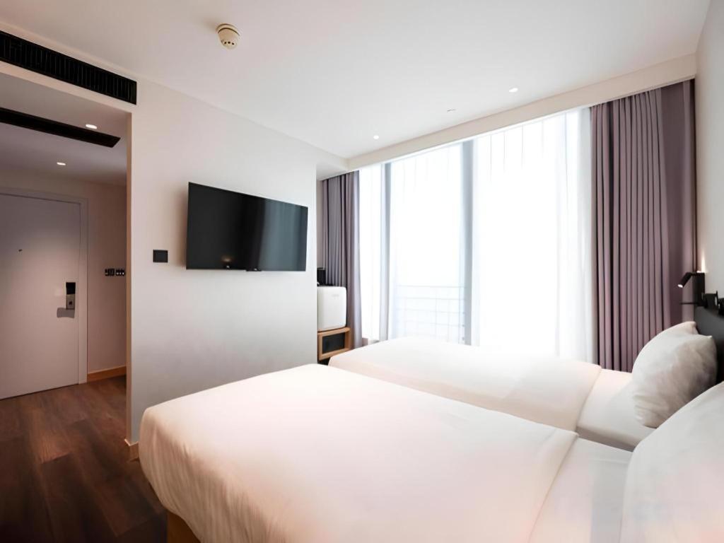 Hotel Harbour Bay 3*